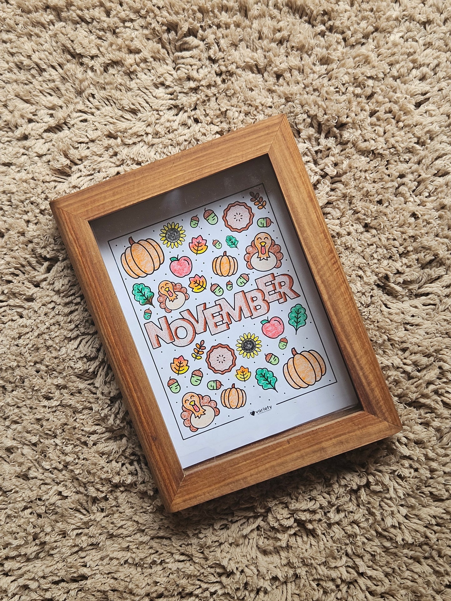 Kids Artwork Frame with Monthly Cards – Top-Opening Wooden Children’s Art Display (A4 / 8.5×11)