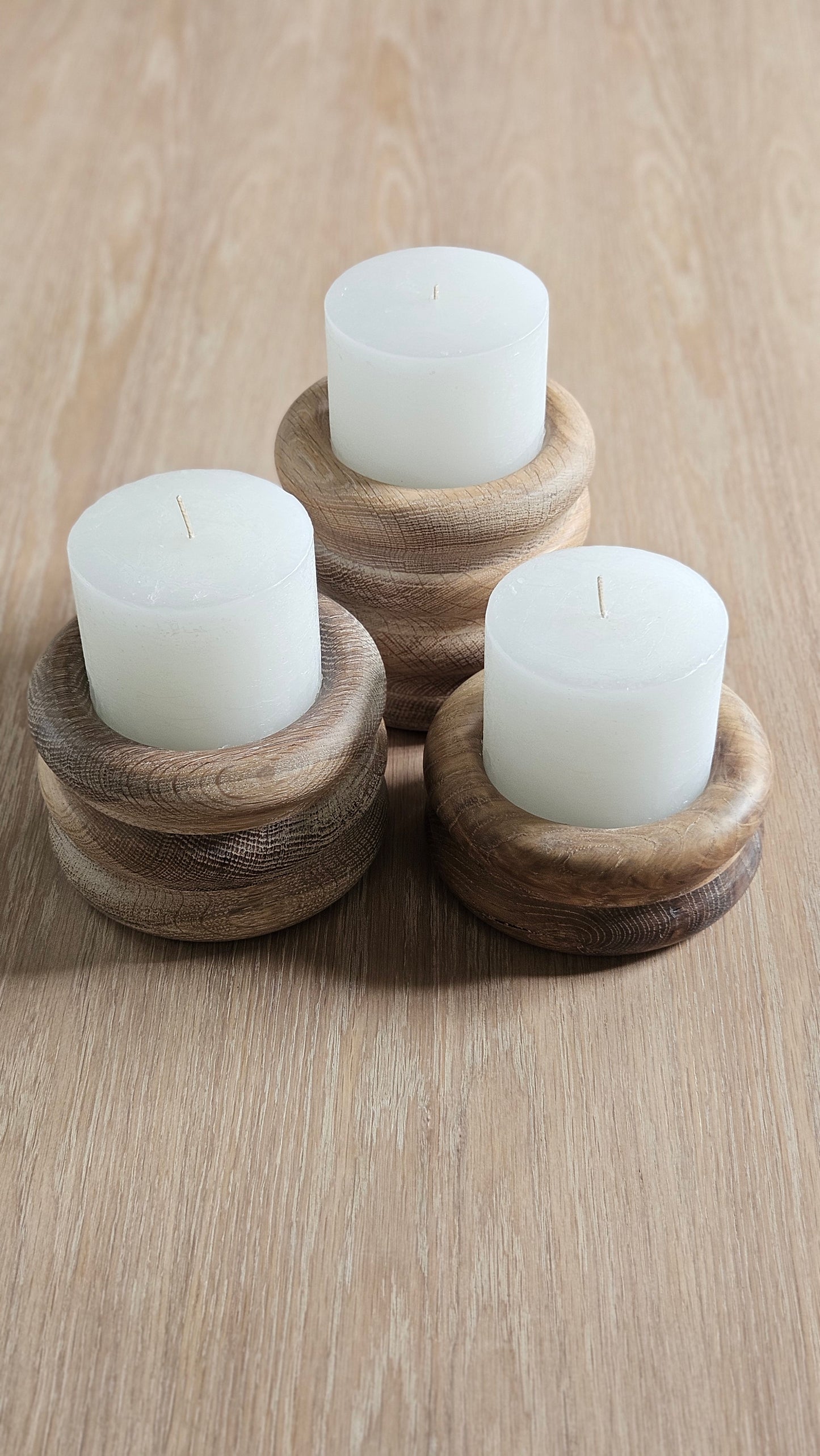 Eik lune candle holder set (comes with candles)