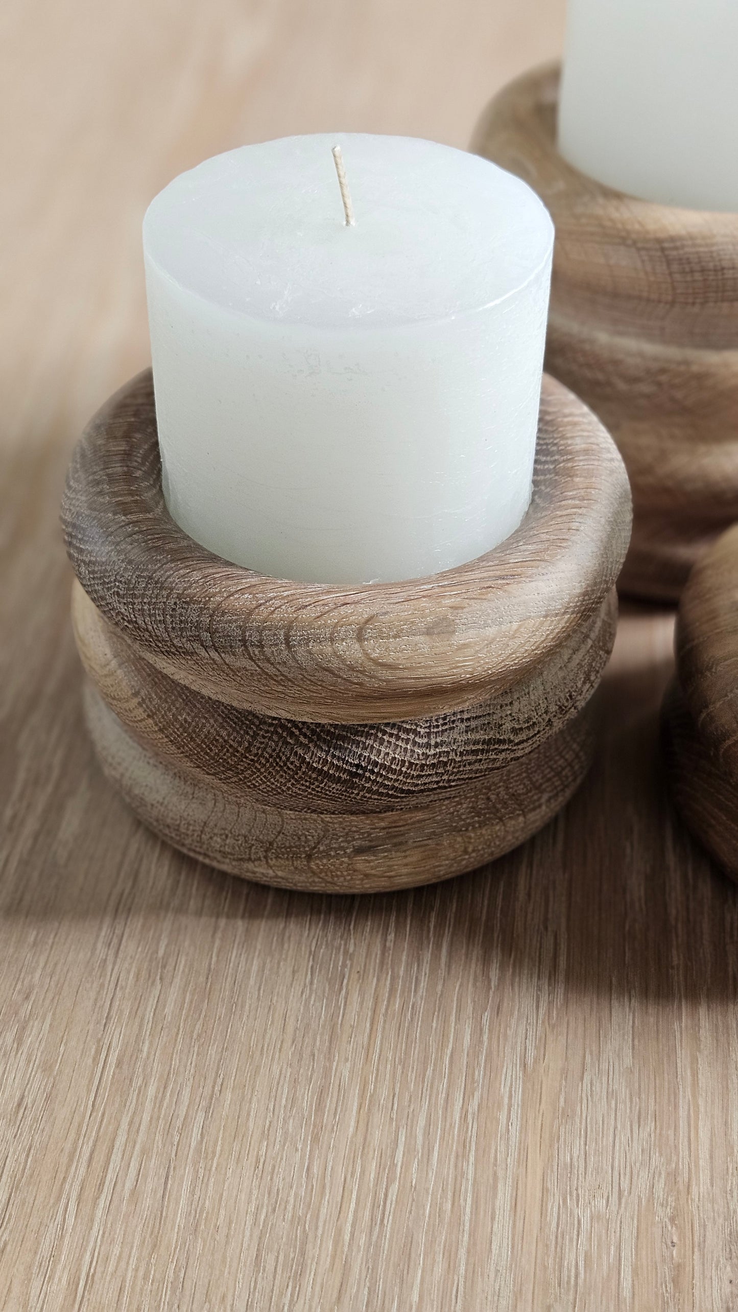 Eik lune candle holder set (comes with candles)